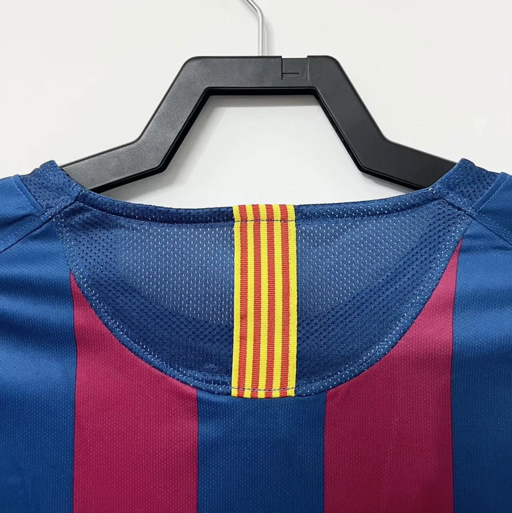 05/06 Barcelona Champions League Retro Långärmad – Player Version