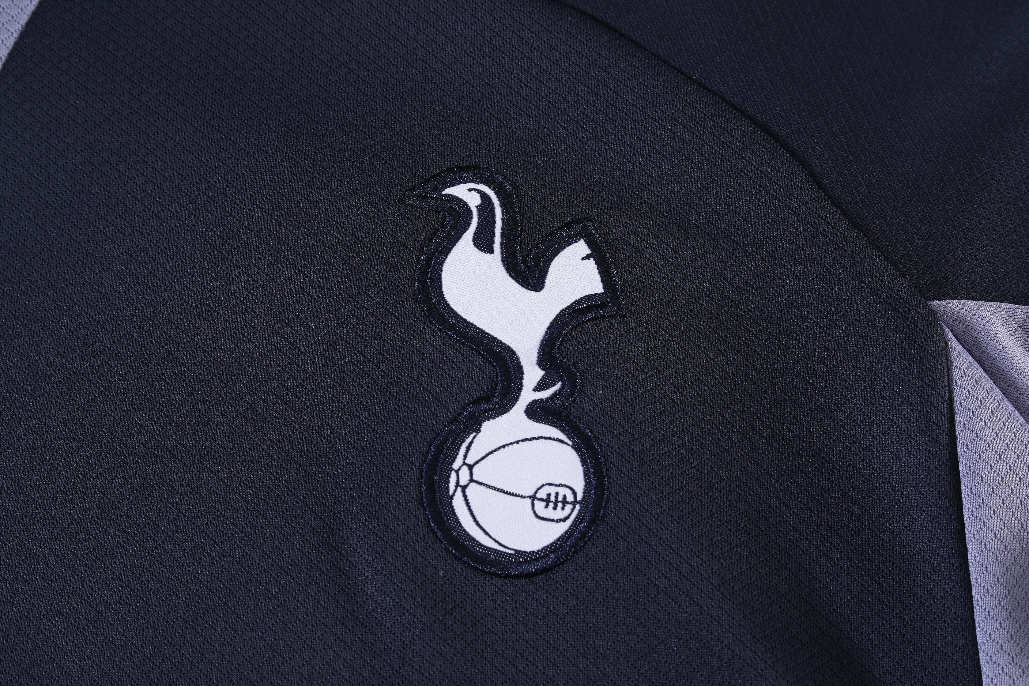 Barn/Vuxen Tottenham Hotspur – North London Pride Edition